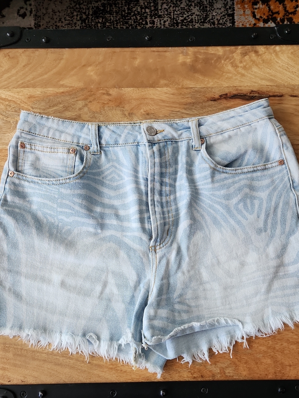 AFRM  Zebra-Pattern Denim Cutoff Shorts